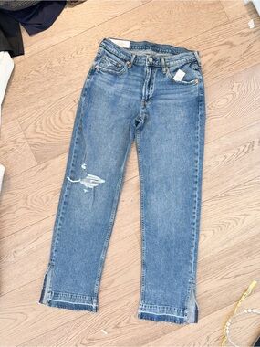 NWT Gap 90s loose mid rise Straight Leg Blue Jeans 26